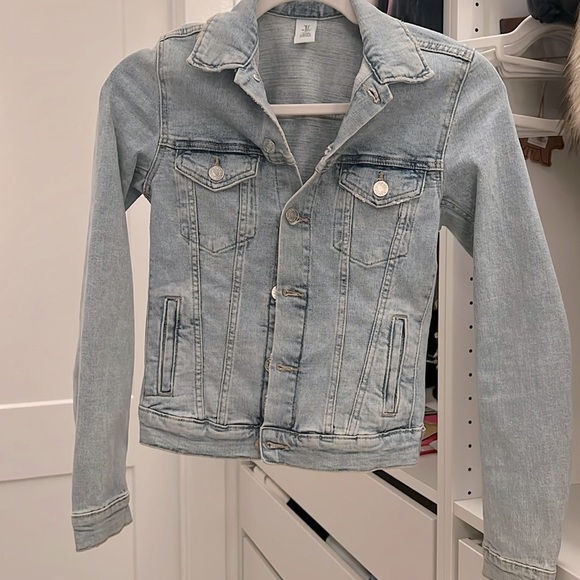 H&M Denim Jacket - Picture 1 of 2